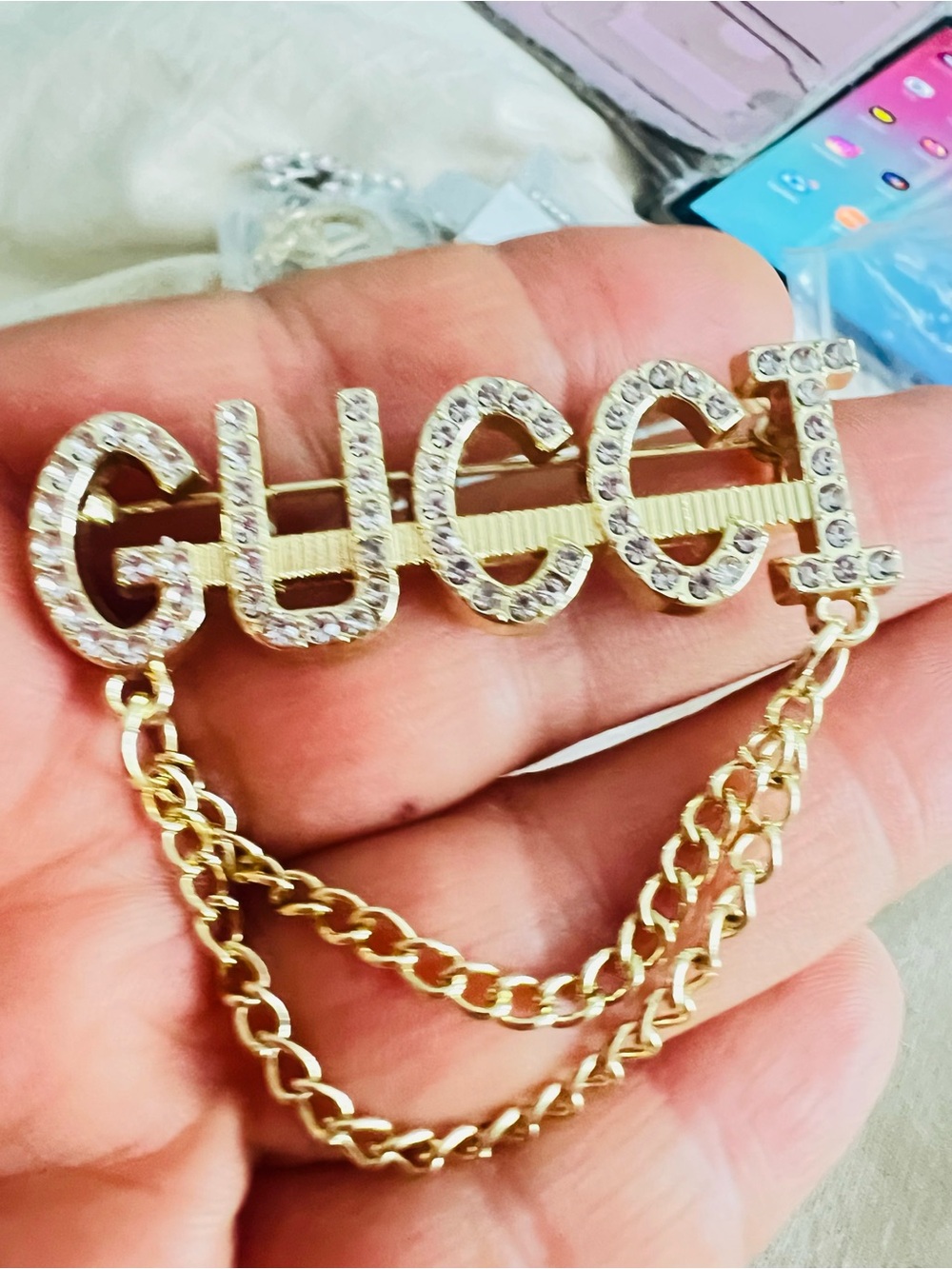 Gold unbranded Crystal Logo Chain Brooch - Gold pin